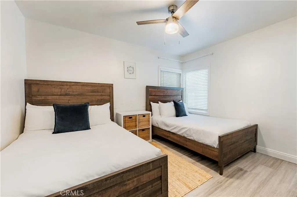 1003 Seal Way, Seal Beach, California 90740 home-pic-19